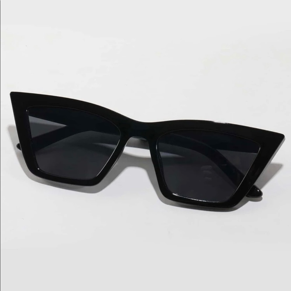 COPY - ♠️Sunglasses ♠️